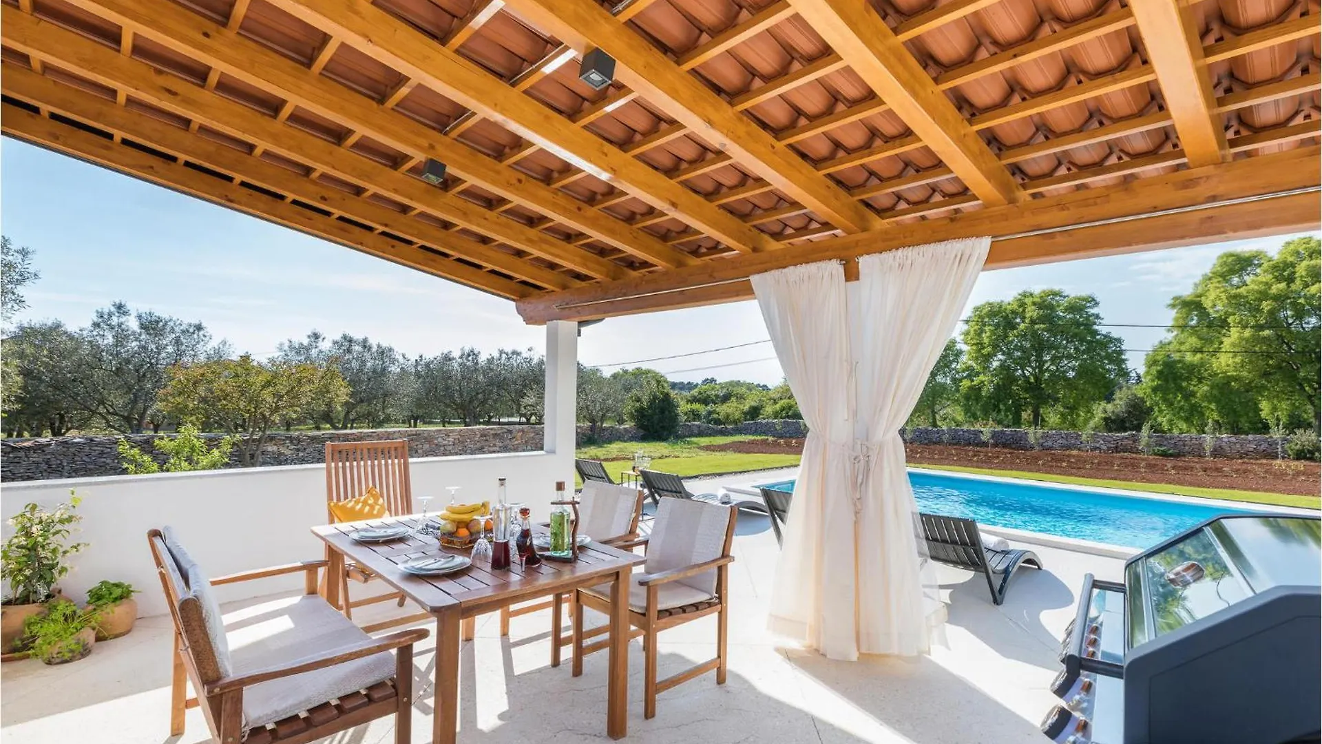 Gorgeous Home In Galizana With Wifi Holiday home